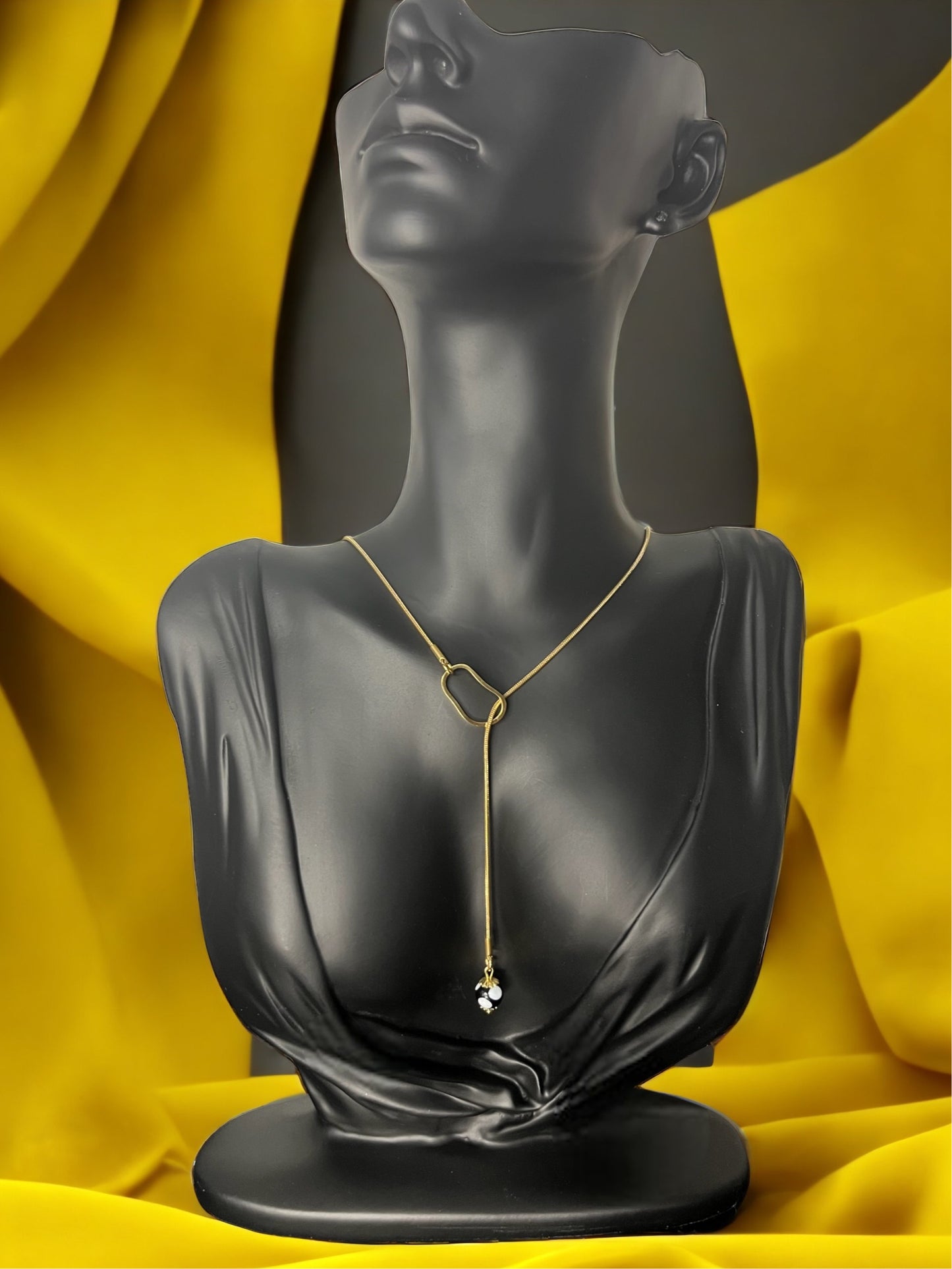 Collier Tina