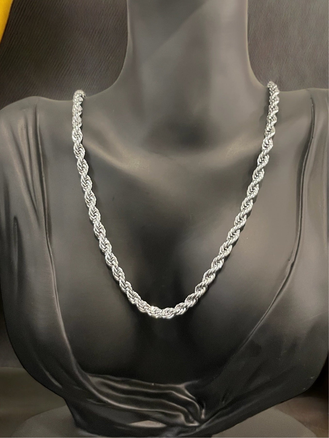 Collier Twist